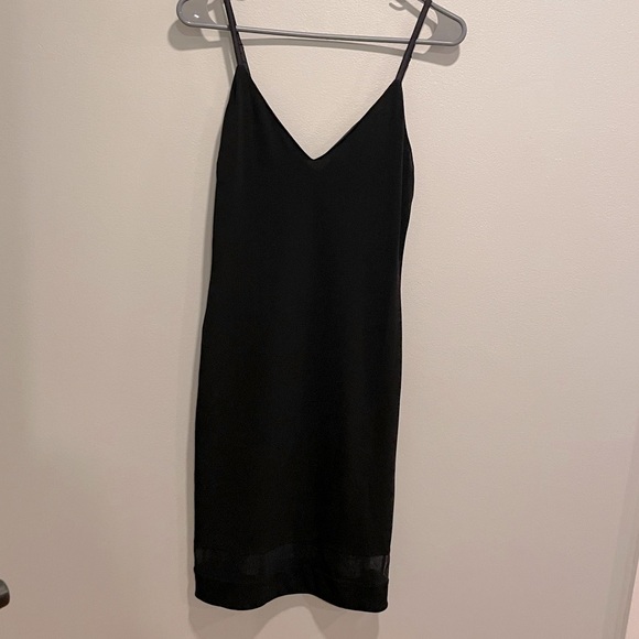 Alice & Olivia Size 8 Black Sleeveless Midi Mesh Dress - Picture 2 of 8